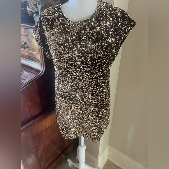 Cable and Gauge sequin ladies short sleeve top crewneck Velveteen back Medium - Picture 12 of 12